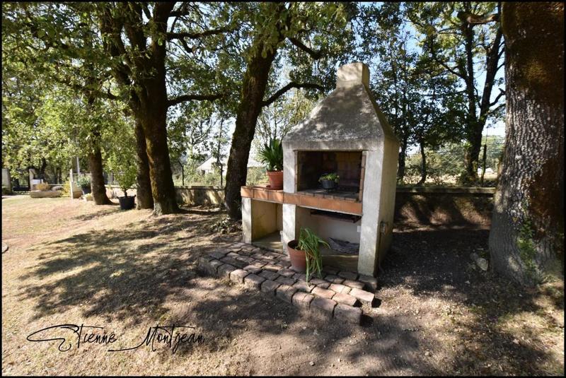 Propriété - 123 m² - 6 pièces