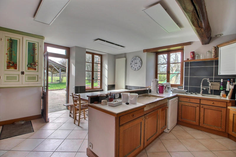 Longère - 215 m² - 9 pièces