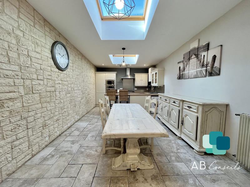 Maison ancienne - 87 m² - 5 pièces