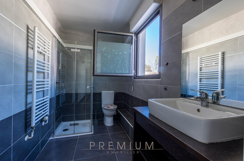 Appartement - 87 m² - 4 pièces