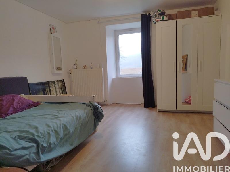 Maison - 214 m² - 9 pièces