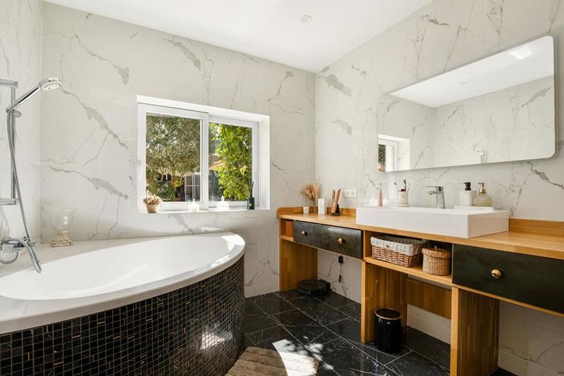 Villa - 147 m² - 6 pièces