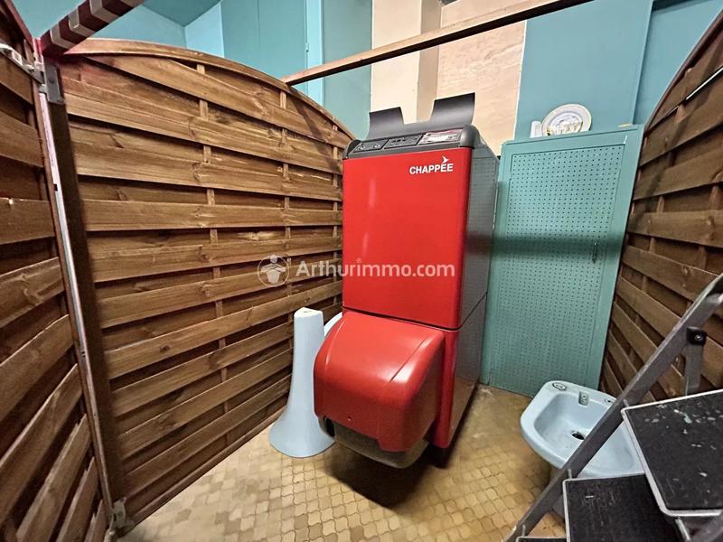 Maison - 174 m² - 9 pièces