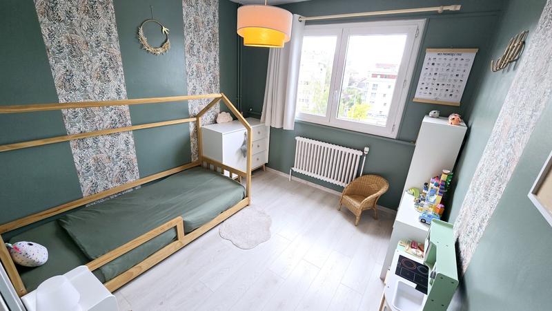 Appartement - 84 m² - 4 pièces