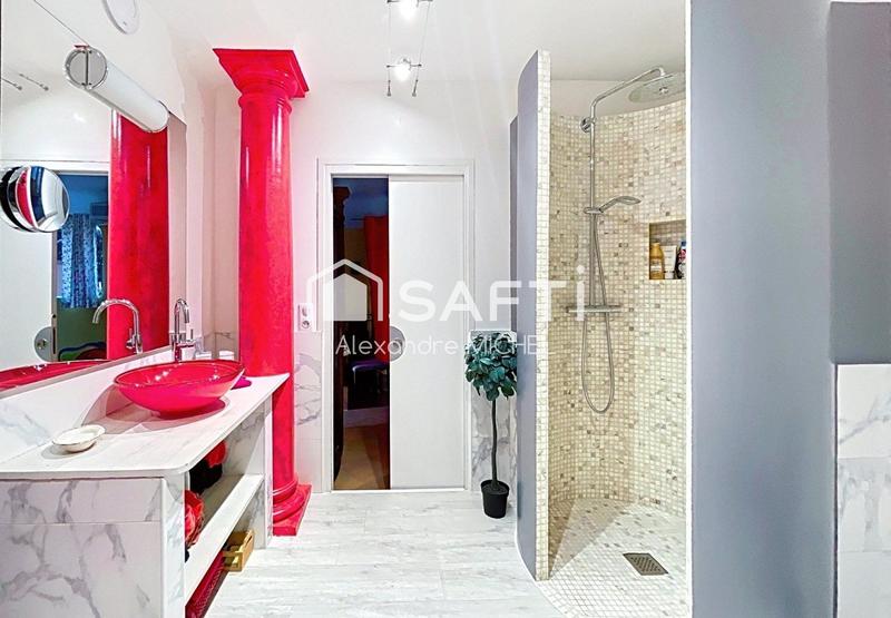 Maison - 289 m² - 7 pièces