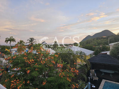 Maison - 141 m² - 5 pièces