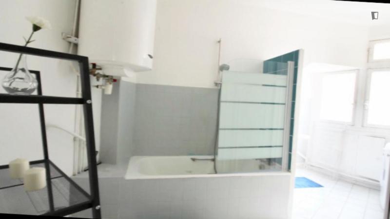 Chambre - 14 m² - 3 pièces