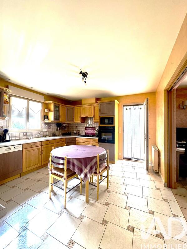 Maison - 135 m² - 6 pièces