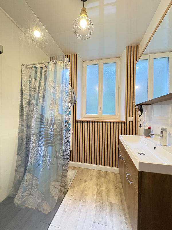 Maison - 125 m² - 5 pièces