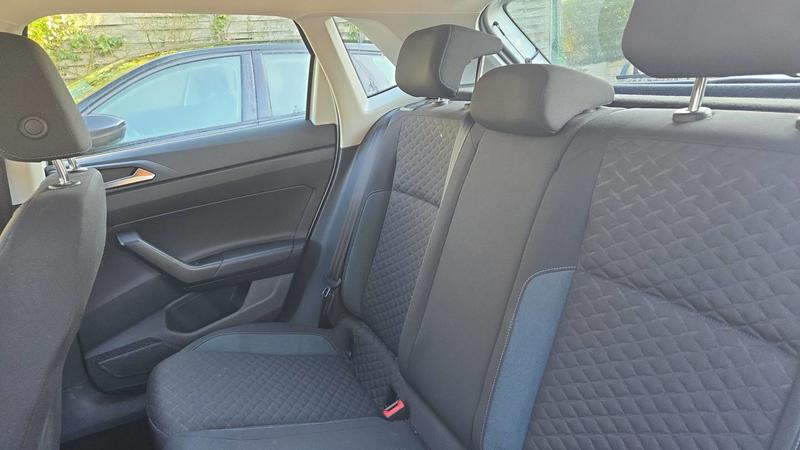 Volkswagen Polo VI 1.0 Tsi 95 Dsg7 Carat