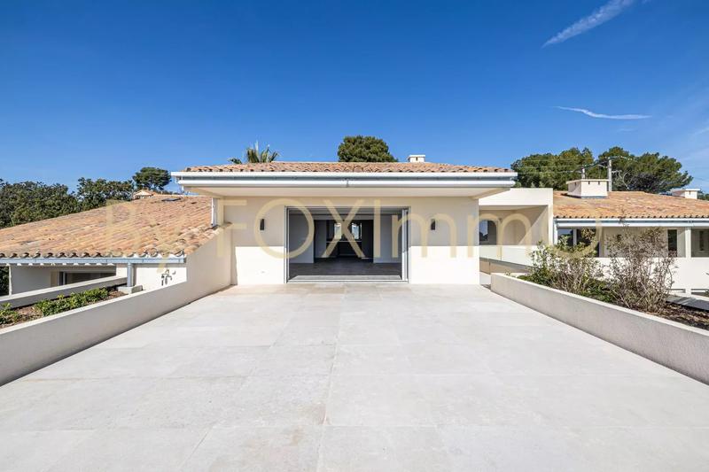 Appartement - 141 m² - 4 pièces