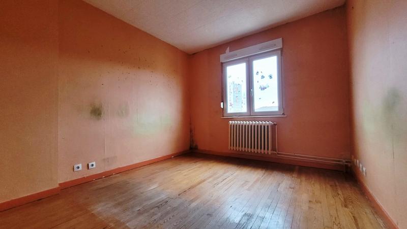 Maison - 186 m² - 8 pièces