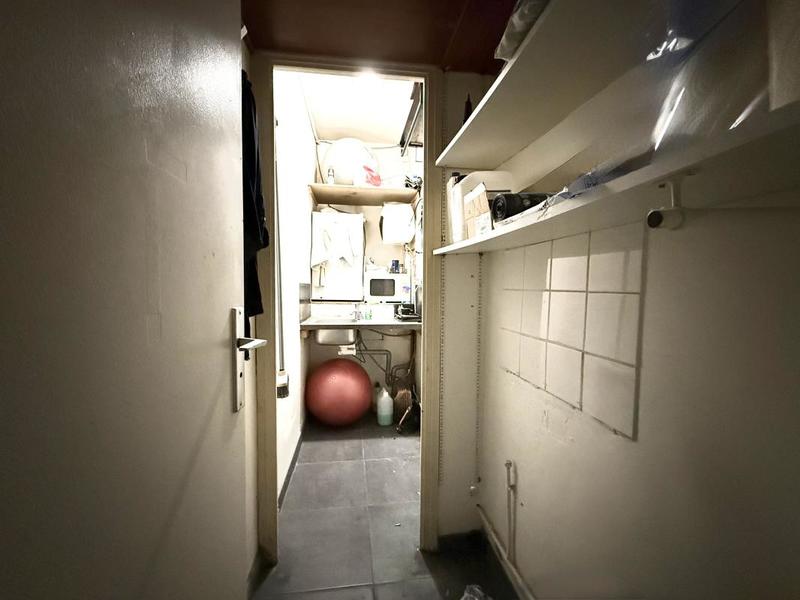 Bureau - 30 m² - 2 pièces