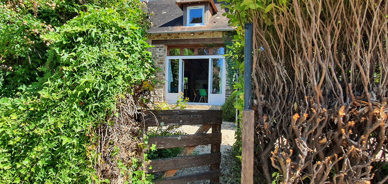 Maison - 212 m² - 7 pièces