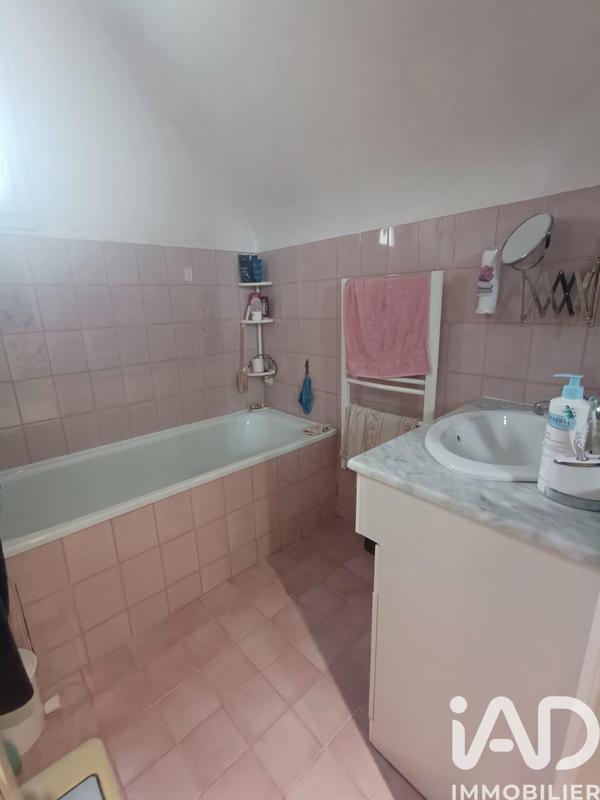 Maison - 85 m² - 4 pièces