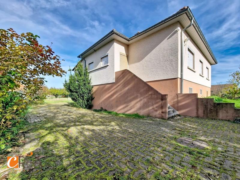 Maison - 100 m² - 5 pièces