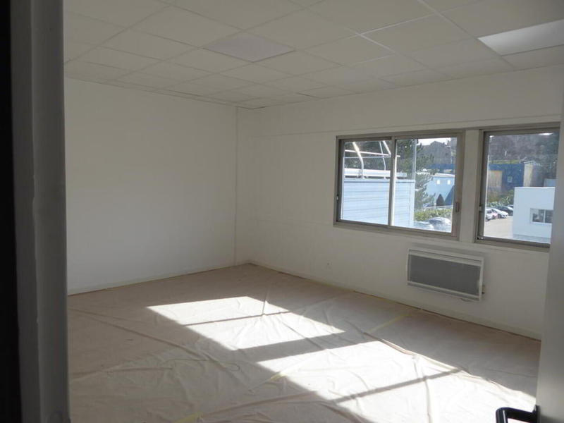 Local d'activité / Entrepôt - 1 583 m²