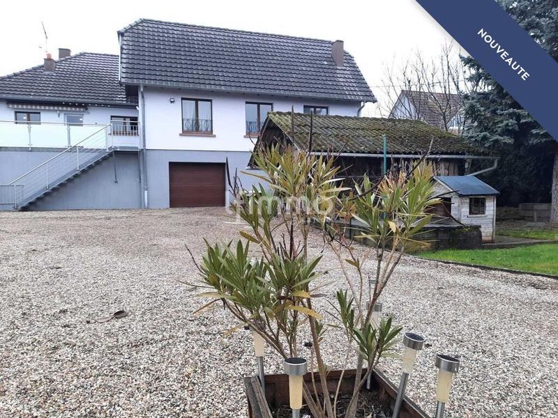 Maison - 211 m² - 7 pièces