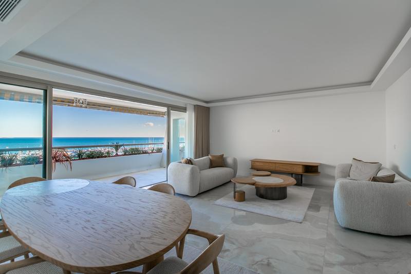 Appartement - 90 m² - 3 pièces