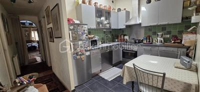 Maison - 92 m² - 4 pièces