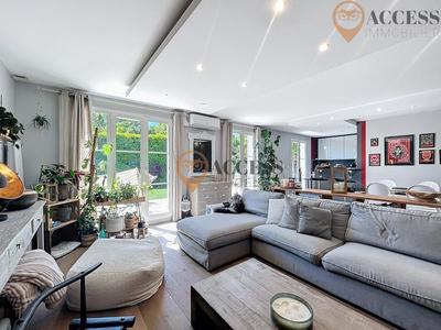 Maison - 166 m² - 6 pièces