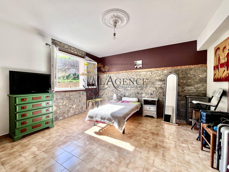 Maison - 135 m² - 6 pièces