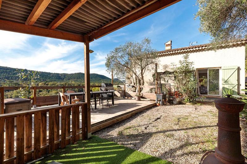 Maison - 88 m² - 4 pièces