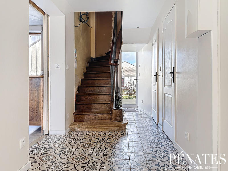 Maison ancienne - 165 m² - 8 pièces