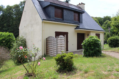 Maison - 102 m² - 6 pièces