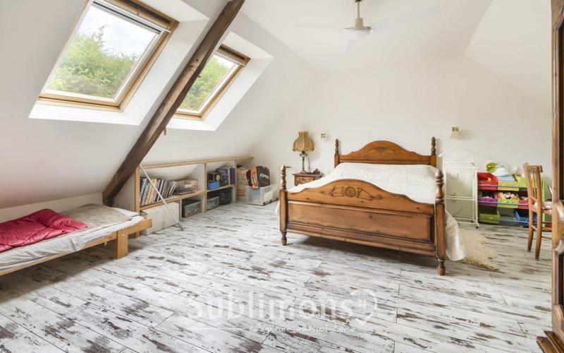 Longère - 234 m² - 8 pièces