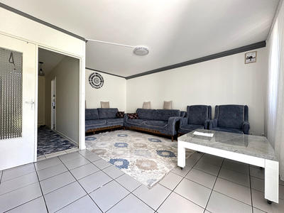 Maison - 88 m² - 4 pièces