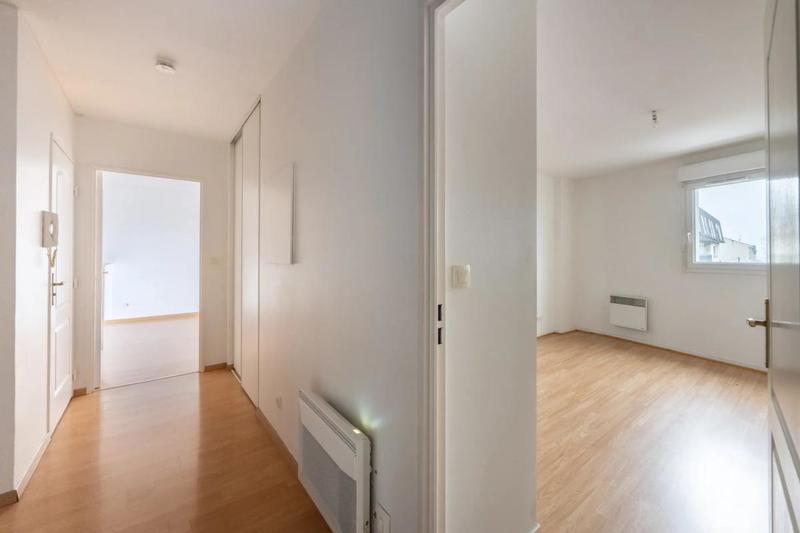 Appartement - 67 m² - 2 pièces