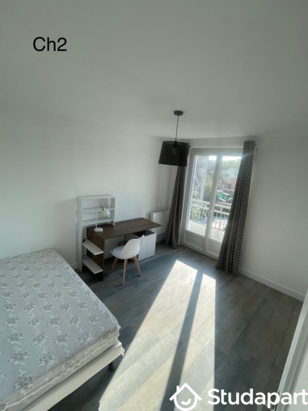 Chambre - 12 m² - 1 pièce