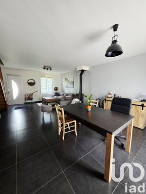 Maison - 110 m² - 6 pièces