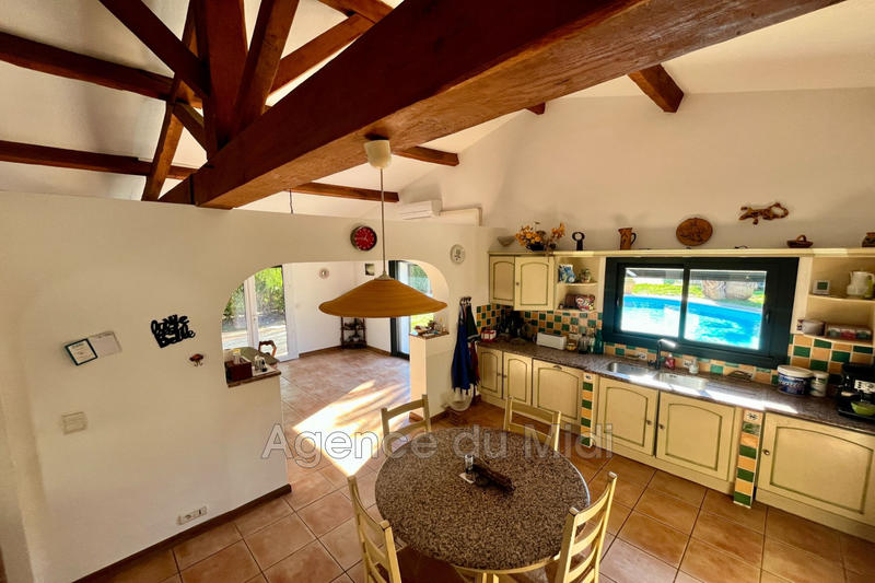 Villa - 177 m² - 5 pièces