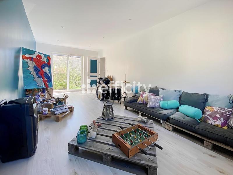 Maison - 134 m² - 5 pièces