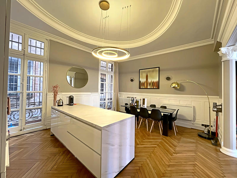 Appartement - 146 m² - 4 pièces