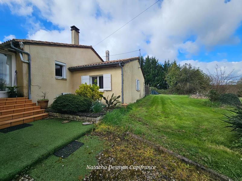 Maison - 239 m² - 7 pièces