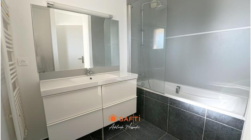 Villa - 90 m² - 4 pièces