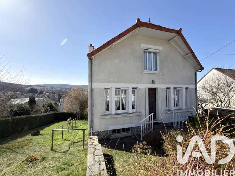 Maison - 103 m² - 7 pièces