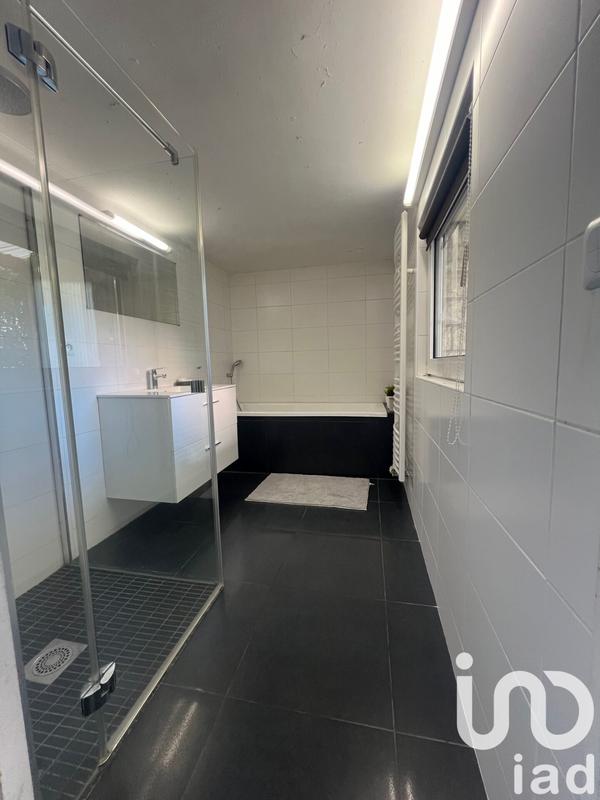 Maison - 122 m² - 5 pièces