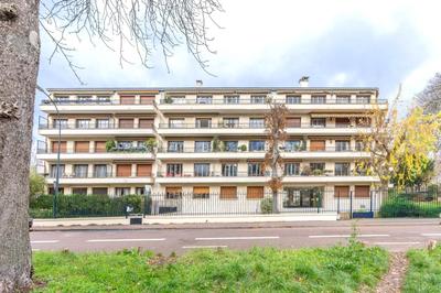 Appartement - 92 m² - 4 pièces