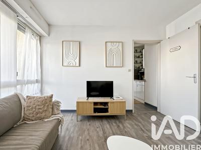 Studio - 24 m² - 1 pièce