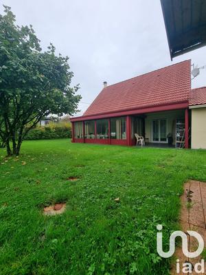 Maison - 122 m² - 6 pièces