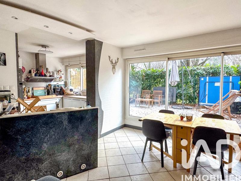 Appartement - 82 m² - 3 pièces