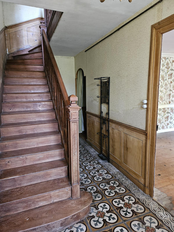 Maison - 189 m² - 5 pièces