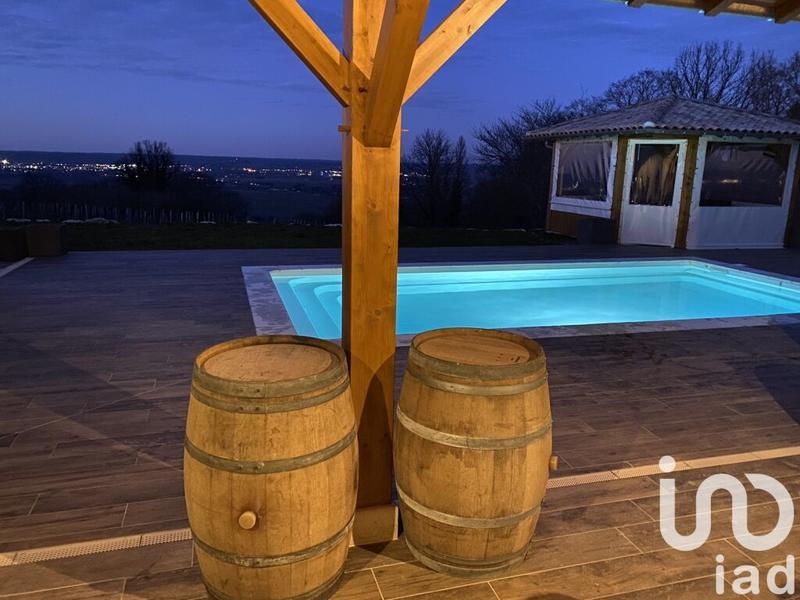 Maison - 139 m² - 5 pièces