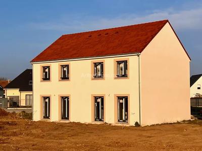 Maison - 81 m² - 4 pièces