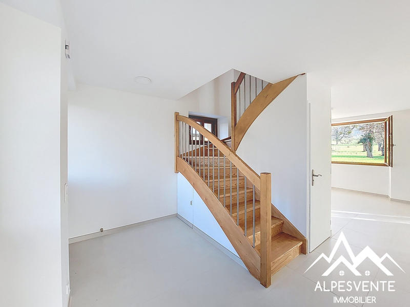 Maison - 118 m² - 6 pièces