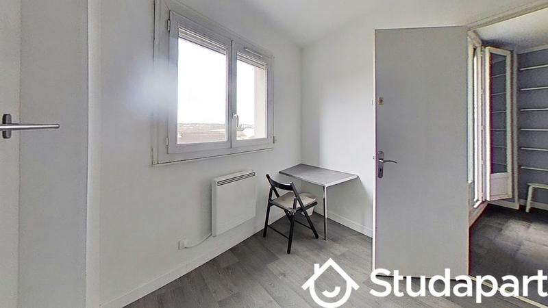 Chambre - 55 m² - 1 pièce